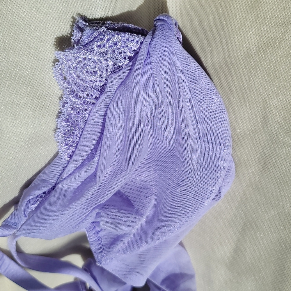 NEW VS LILAC LACY SHEER BRA  36C - Picture 7 of 7